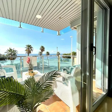 アパート En Columnas -playa Locos.